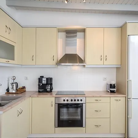 Santa Katerina & * Naxos City