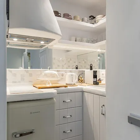 Santa Katerina & * Naxos City