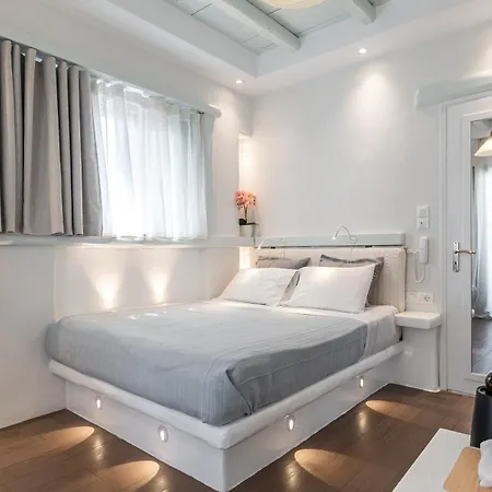 Santa Katerina & Апартаменты Naxos City