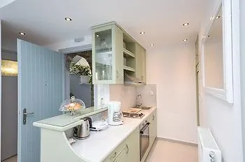 Santa Katerina & * Naxos City